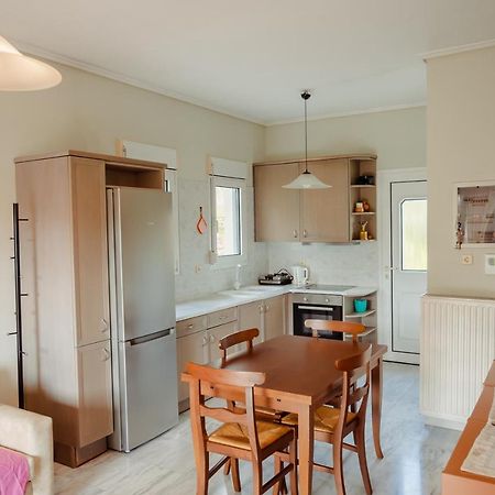 Seafront Apartment Карфас Экстерьер фото