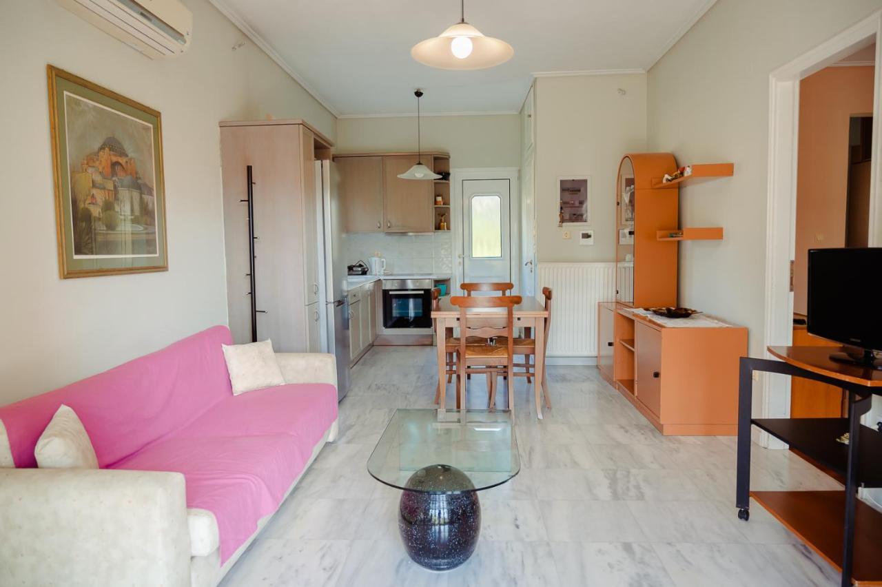 Seafront Apartment Карфас Экстерьер фото