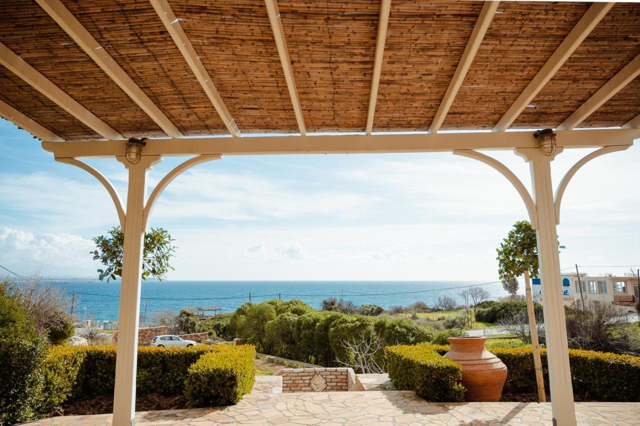Seafront Apartment Карфас Экстерьер фото